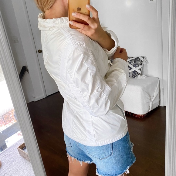 🐚 SEMPRE CASUAL WHITE IVORY EVERYDAY JACKET! - Picture 5 of 16